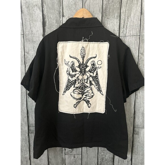 Welcome Men’s Black ZIP Up Collared Shirt Sz XL Goth Skater Punk - Picture 2 of 5